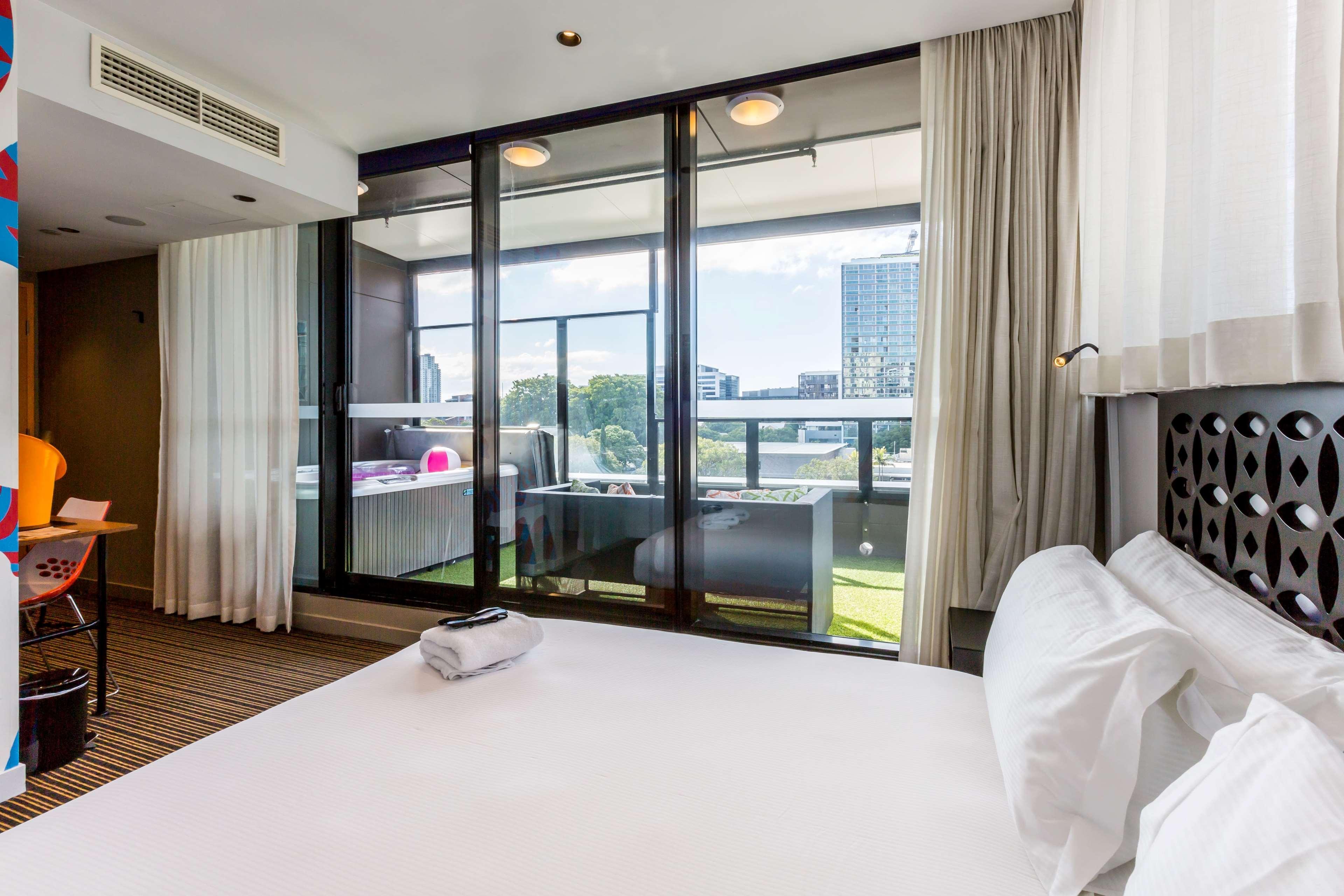 The Constance Fortitude Valley Brisbane Exteriör bild
